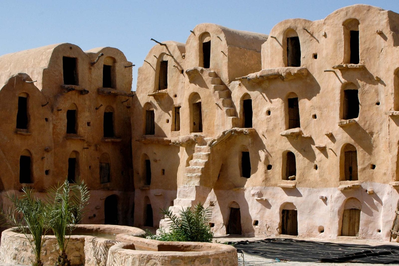 Ksar Ghilane to Matmata