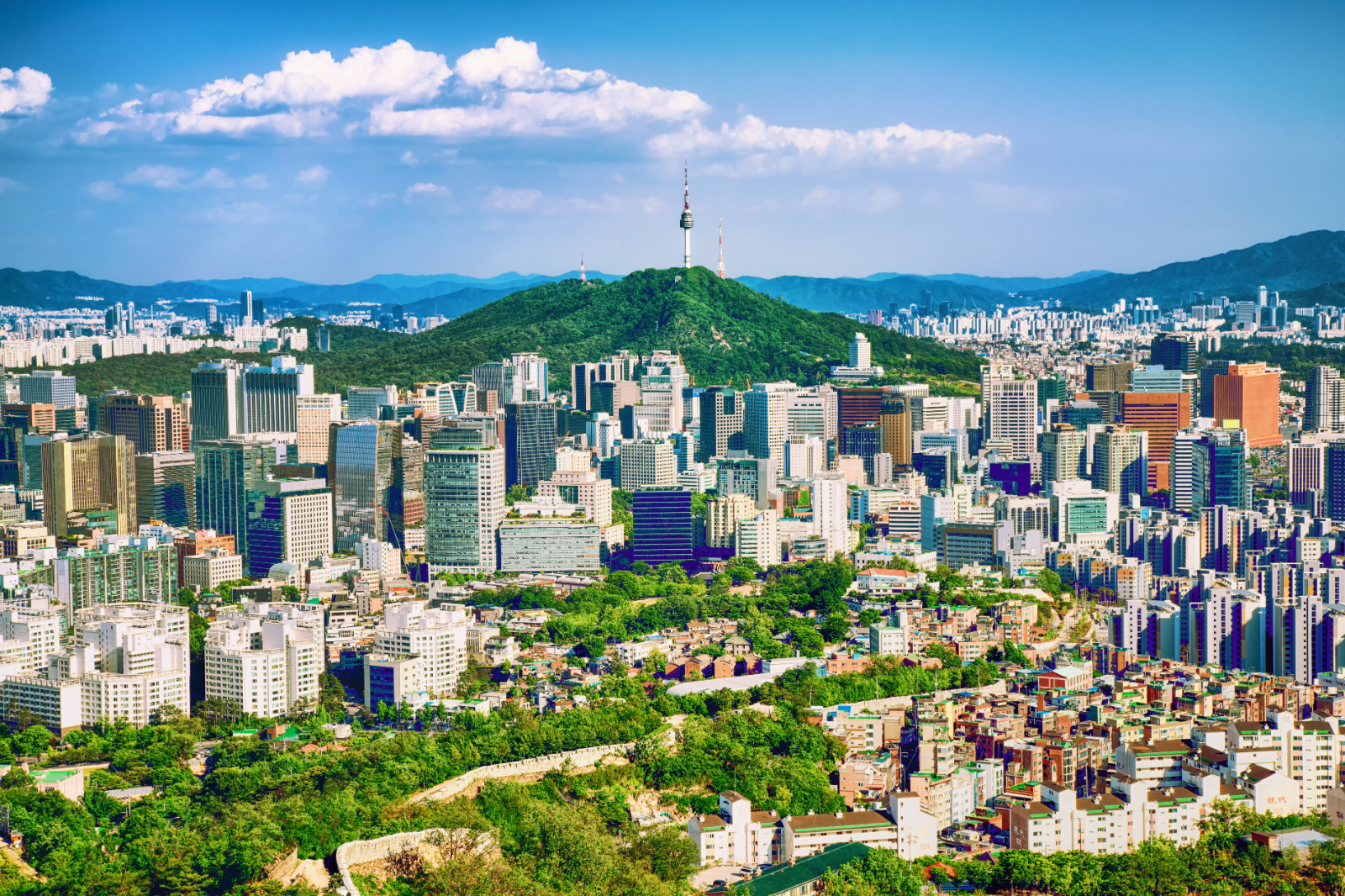 Summer Wonders of Japan & South Korea: Tokyo Skylines, Kyoto Shrines & Seoul Secrets