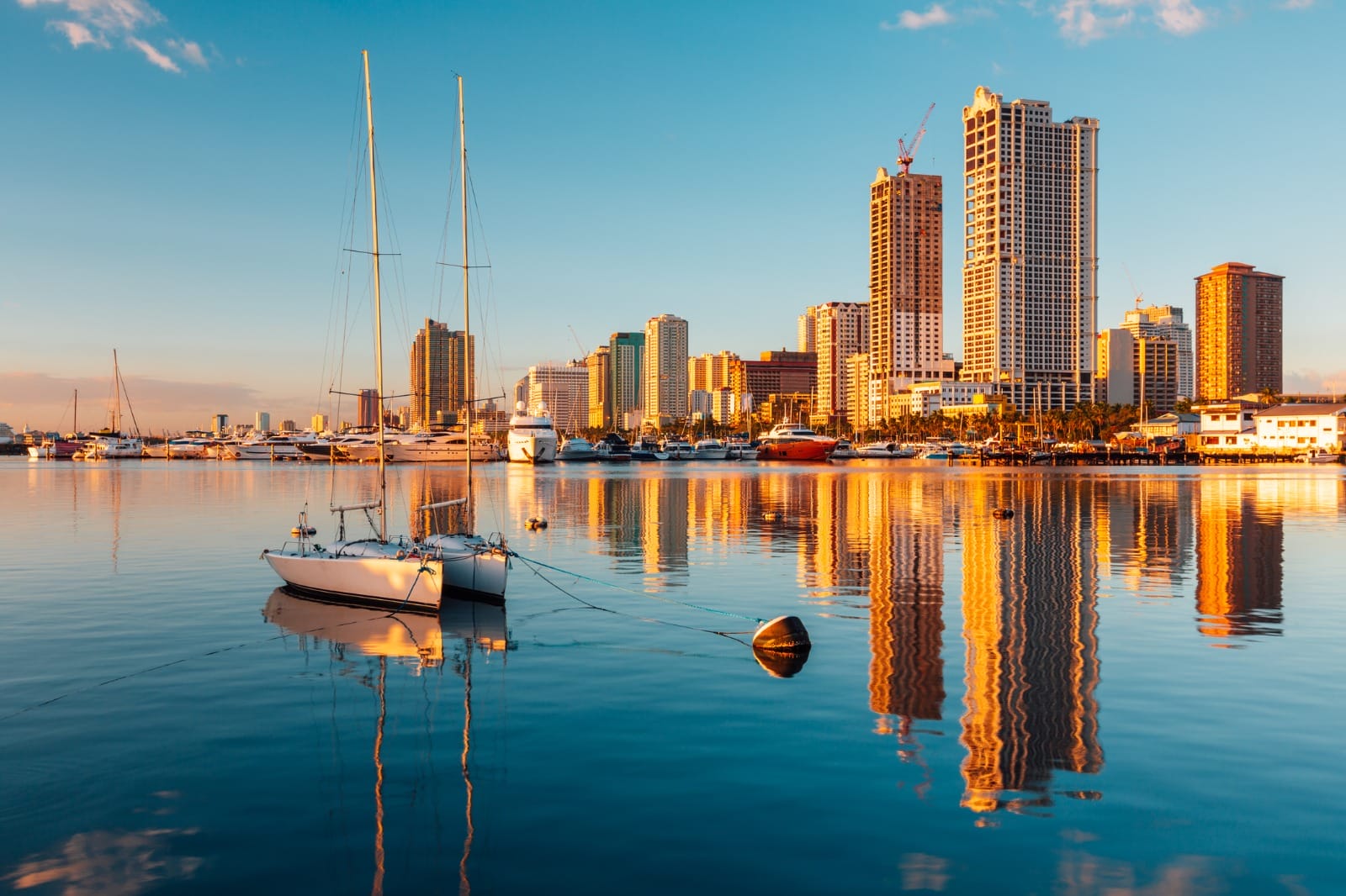 Best of the Philippines: Manila & Boracay Island Getaway