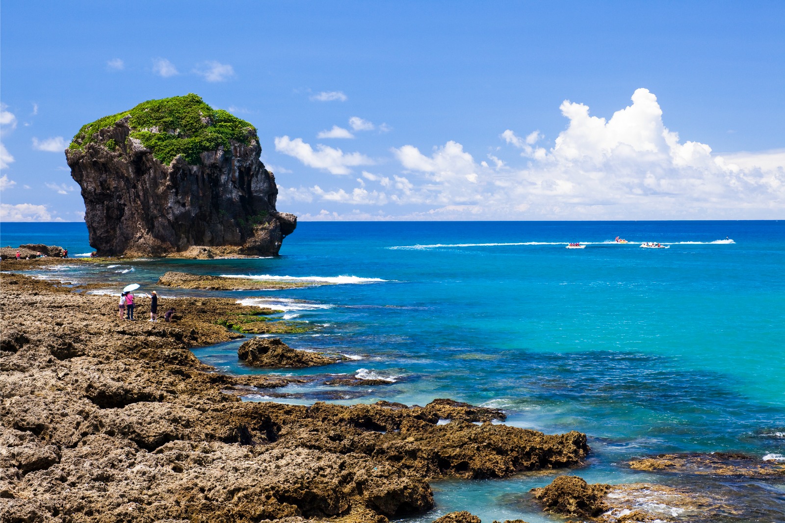 Experience Taiwan: Discover Taipei, Taichung, Kenting & Kaohsiung