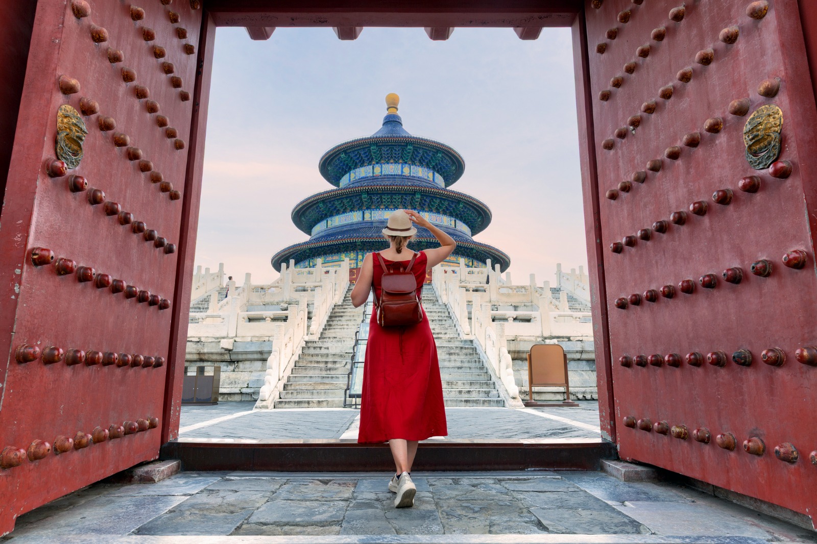 Journey Through China: Five-Star Beijing to Shanghai Adventure