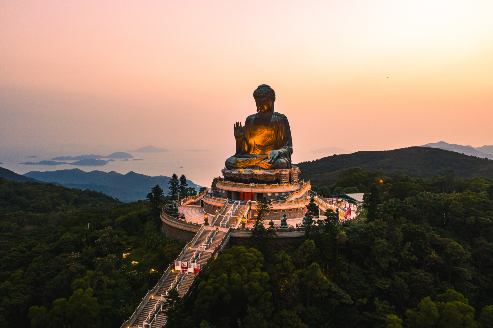 Southeast Asia Wonders Unlocked: Thailand, Cambodia, Vietnam & Hong Kong Your Way