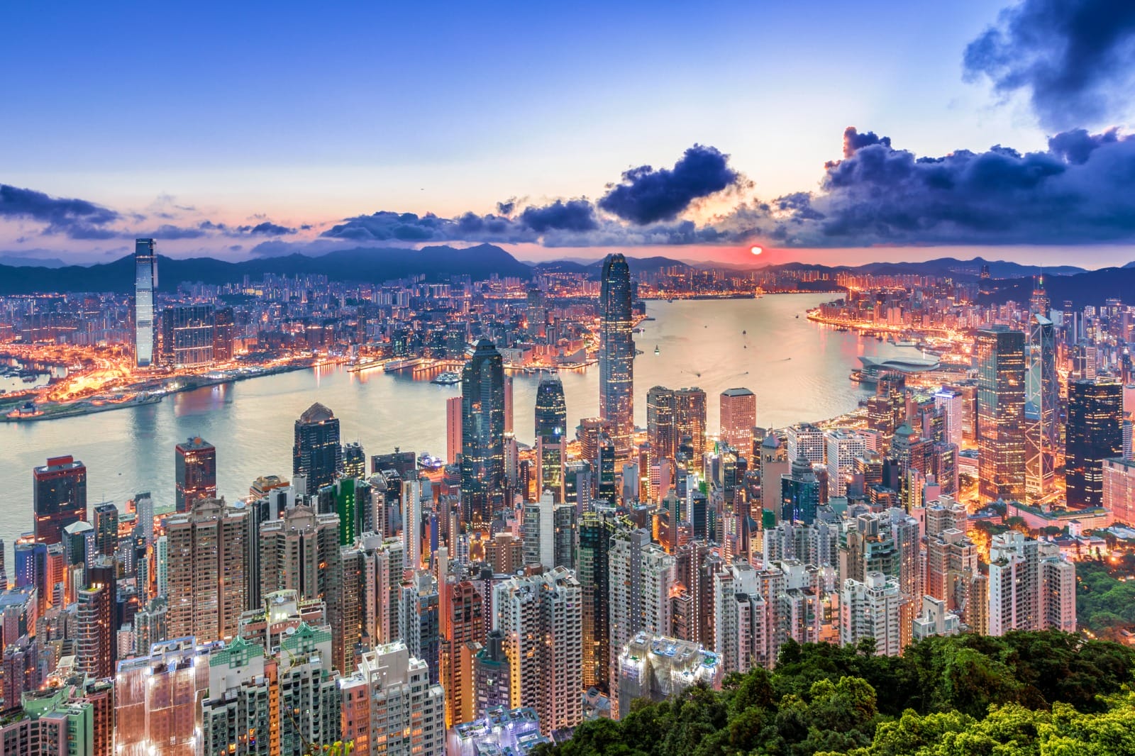 Hong Kong and Macau: Heritage and Horizons