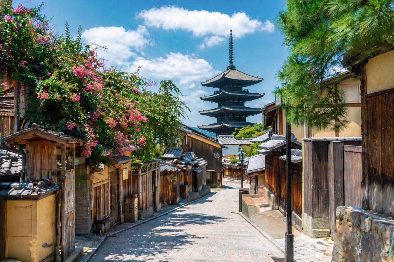 Summer Wonders of Japan: City Pulses & Cultural Peaks