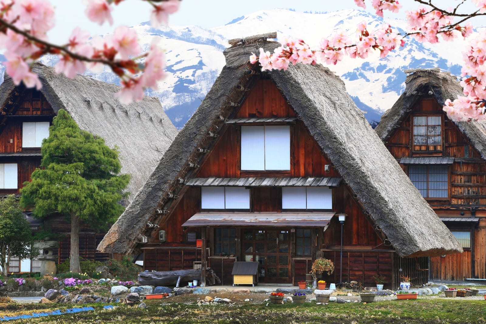 Gokayama to Shirakawa-go to Takayama