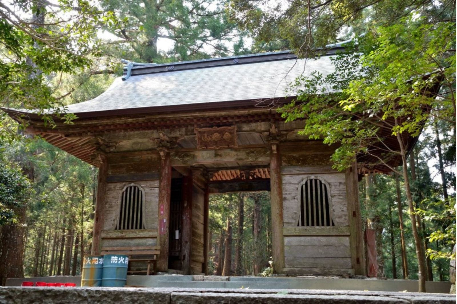 Tokushima (Kakurin-ji Temple to Tairyū-ji Temple)