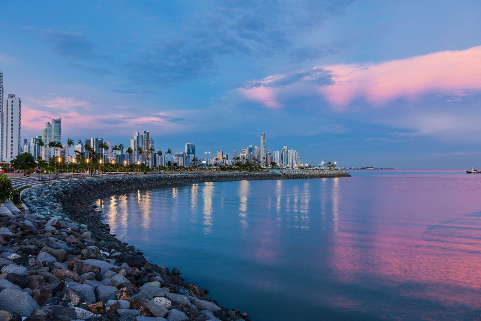 Panama Paradise: Beaches & Canal