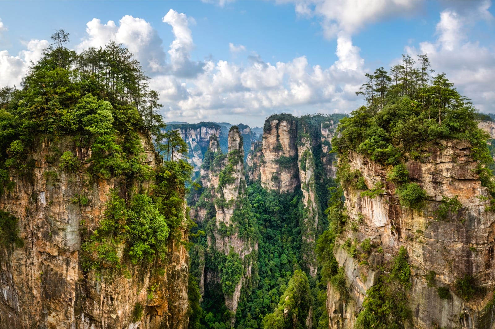 Changsha to Zhangjiajie