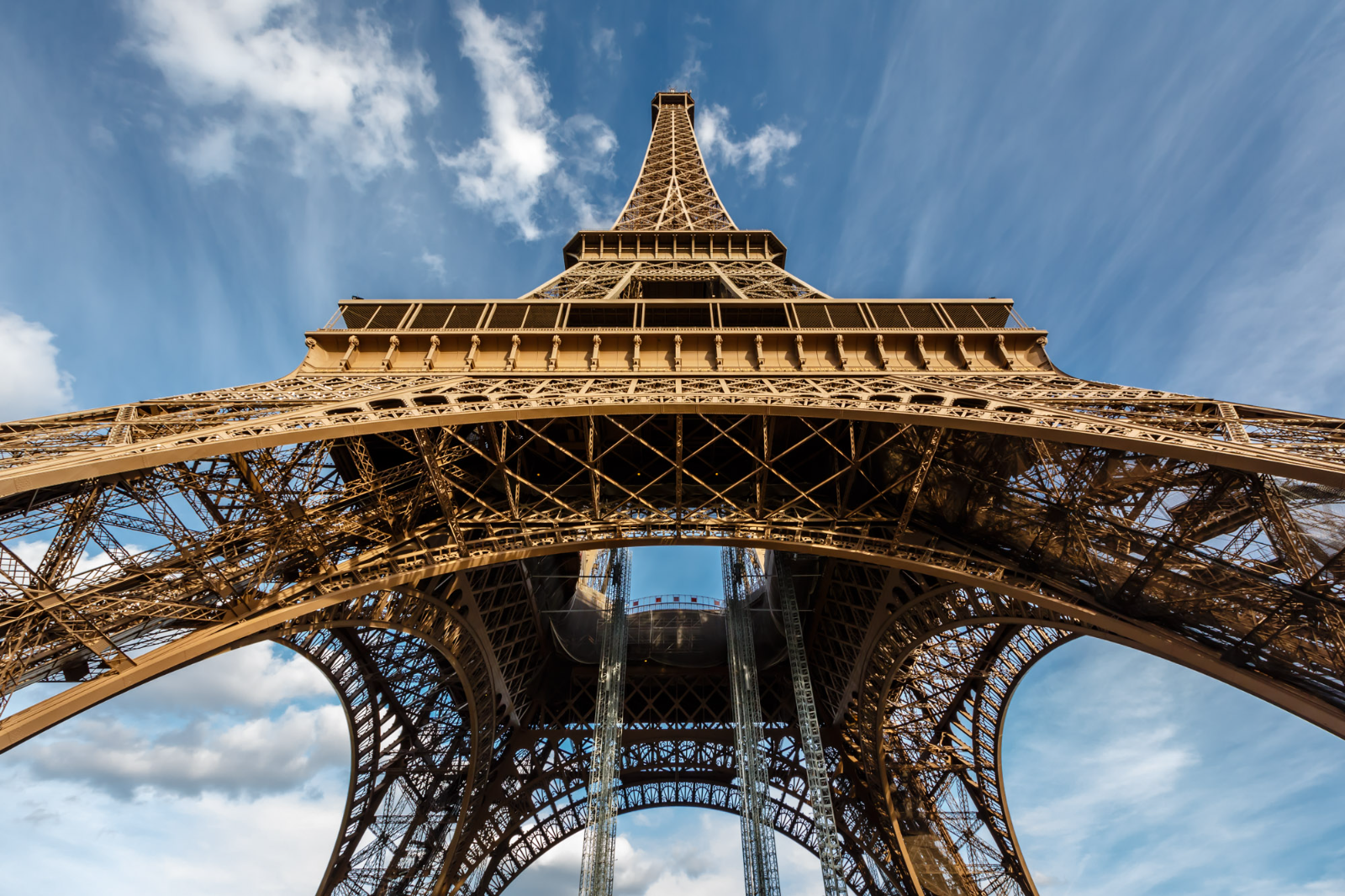 Europe: from North to South and Paris