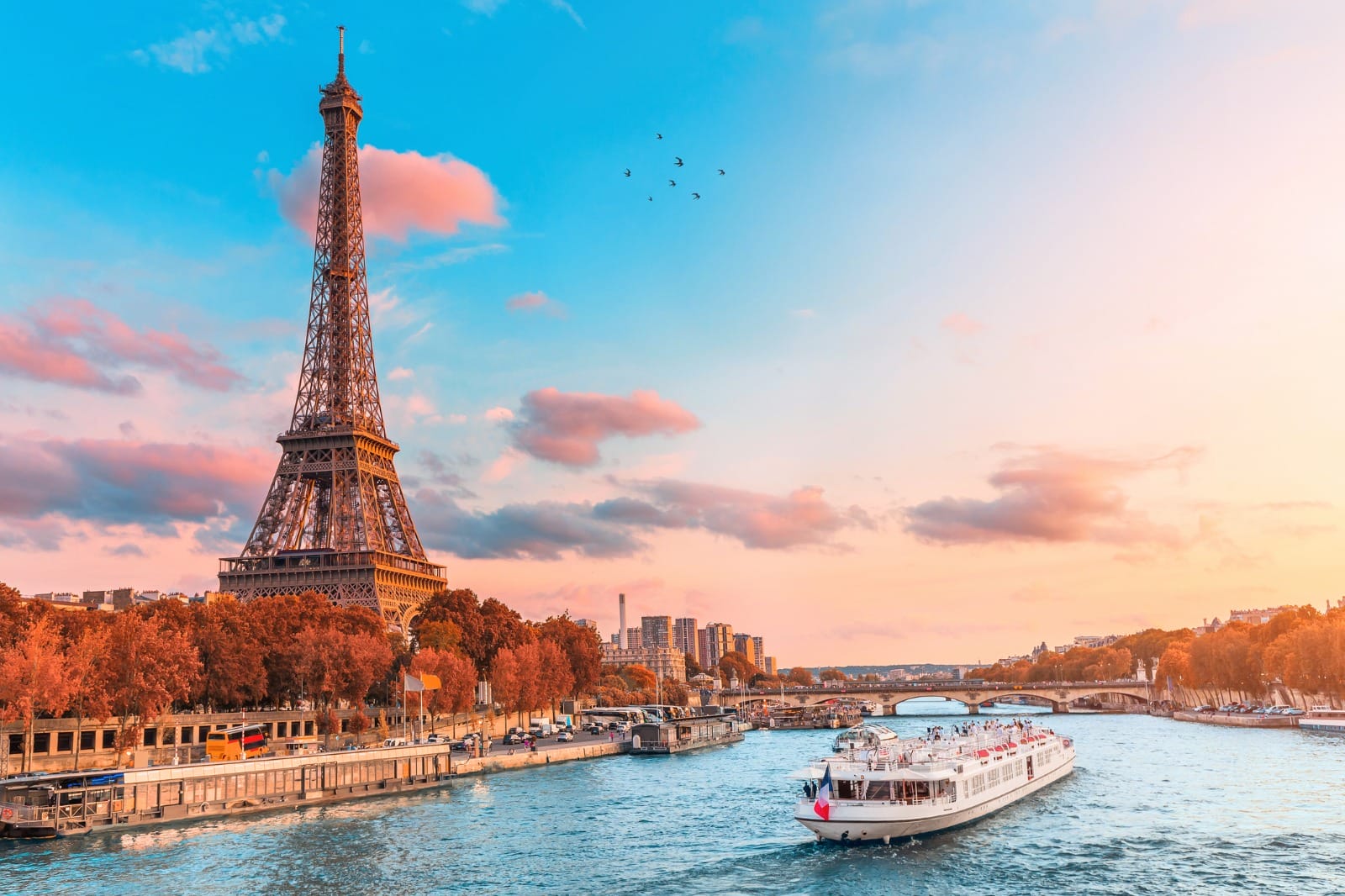 Arrive in Paris