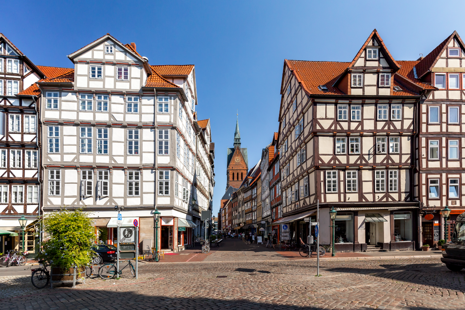 Amsterdam to Hamelin to Berlin