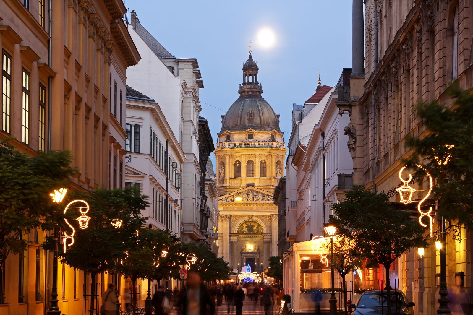 Experience Central Europe: Vienna & Budapest in Style