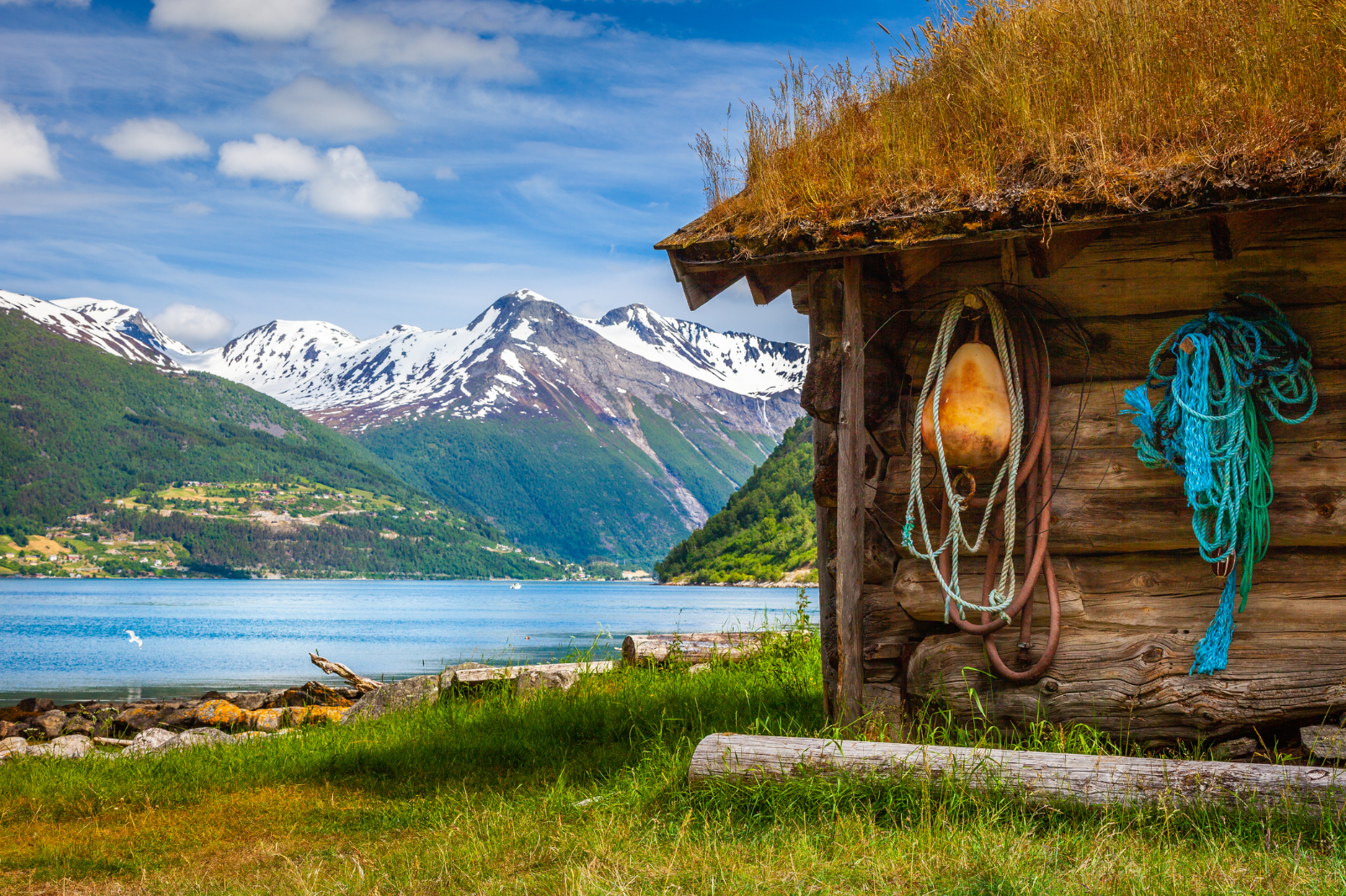 Molde to Geiranger to Briksdalsbreen to Loen