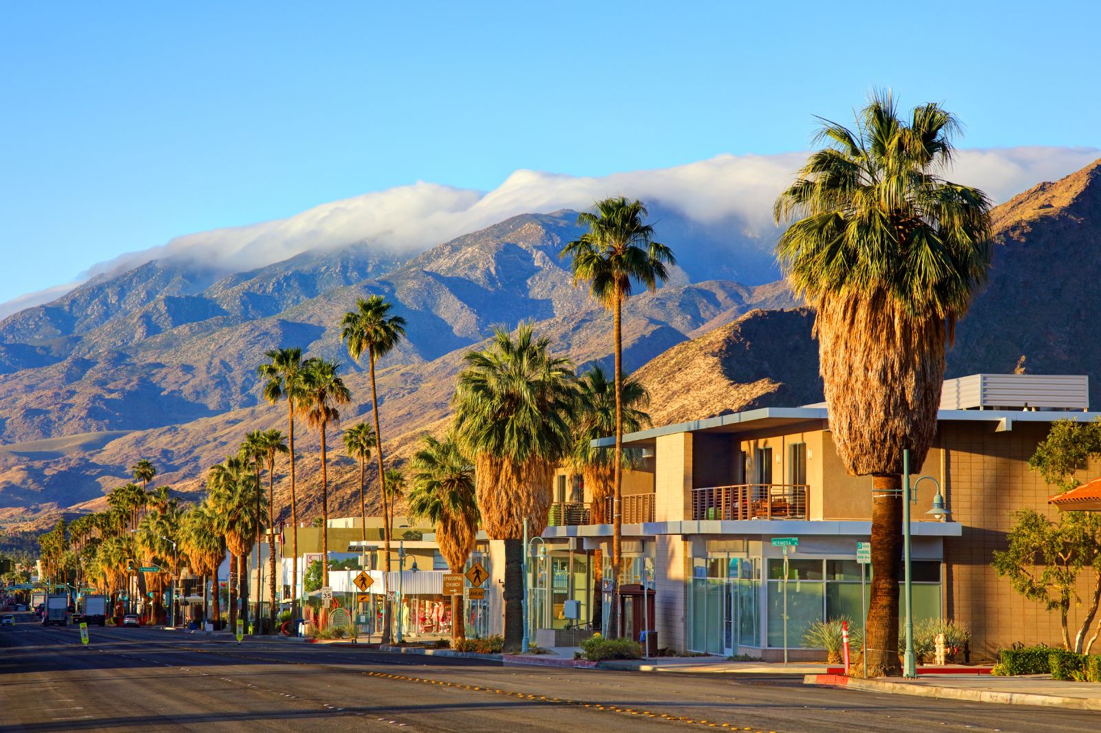 Depart & Arrive in Palm Spring