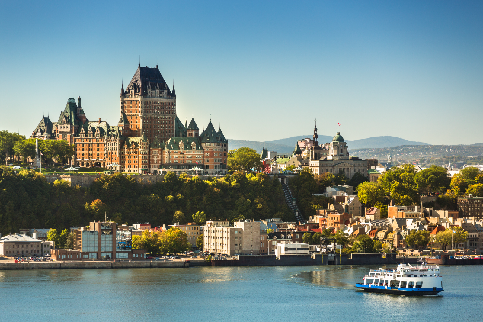 Depart and Arrive in Québec City