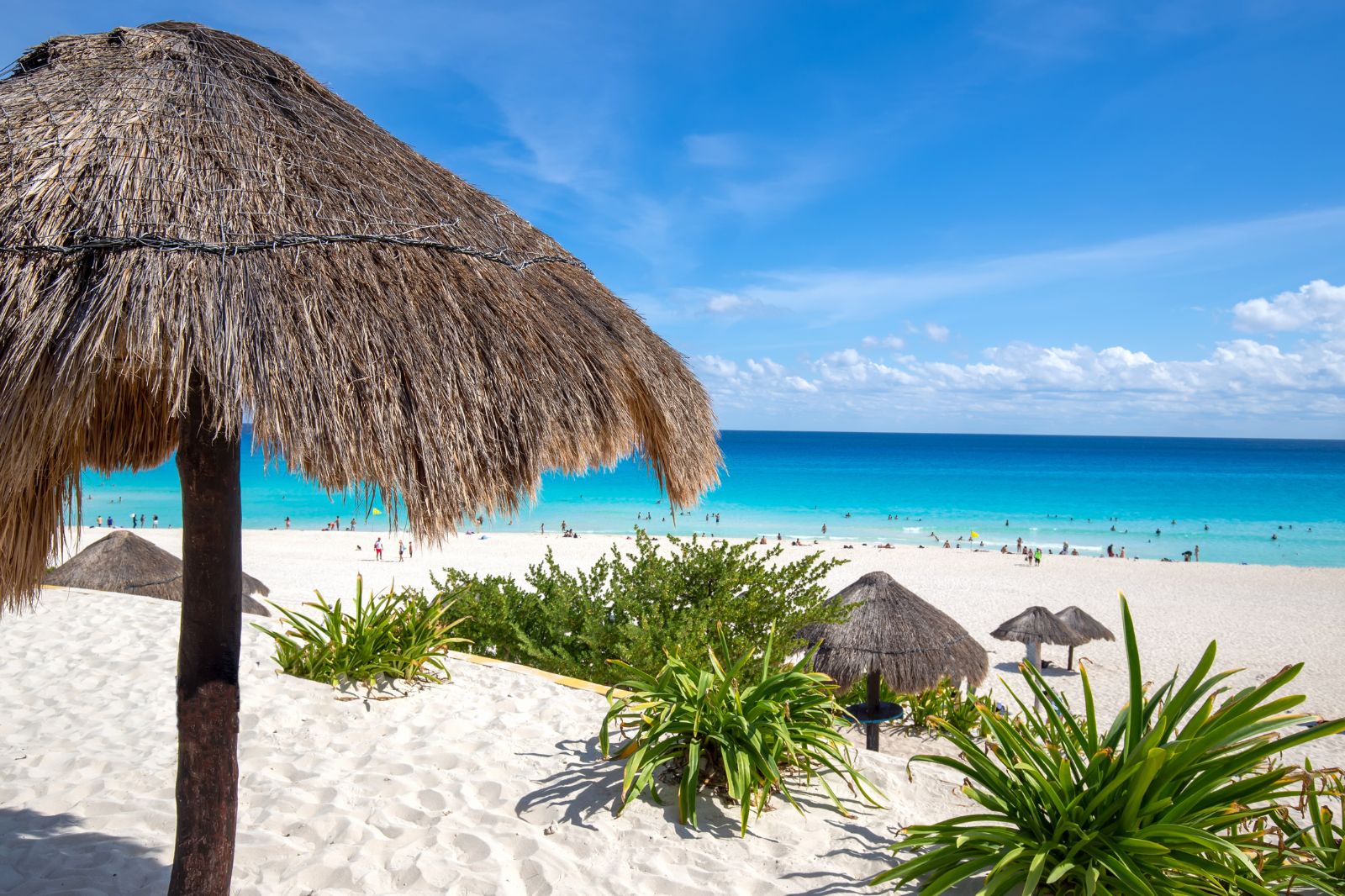 Tropical Getaways: Cancún Your Way