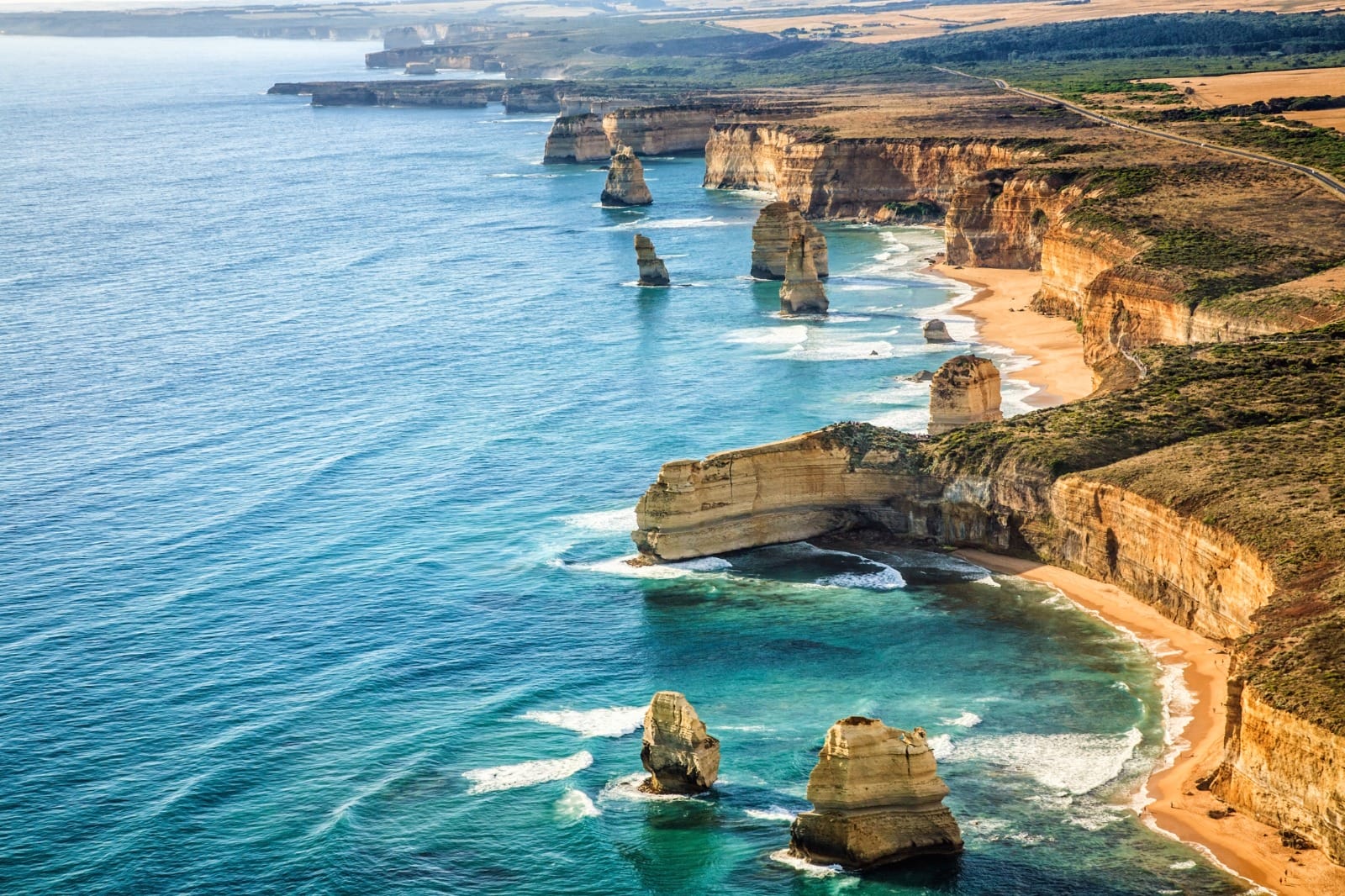 Aussie Adventure: Nature & Cities