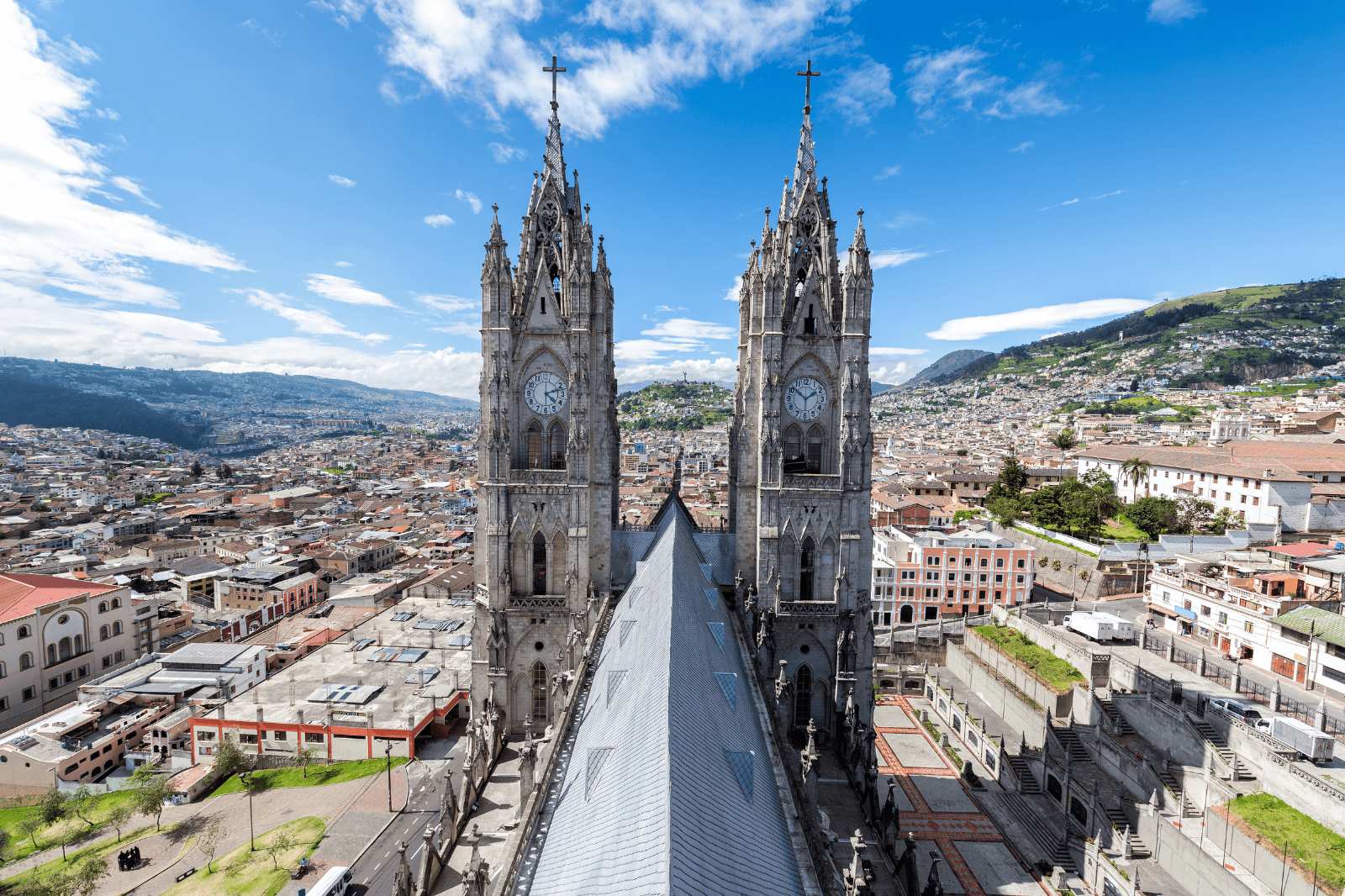 Arrive in Quito